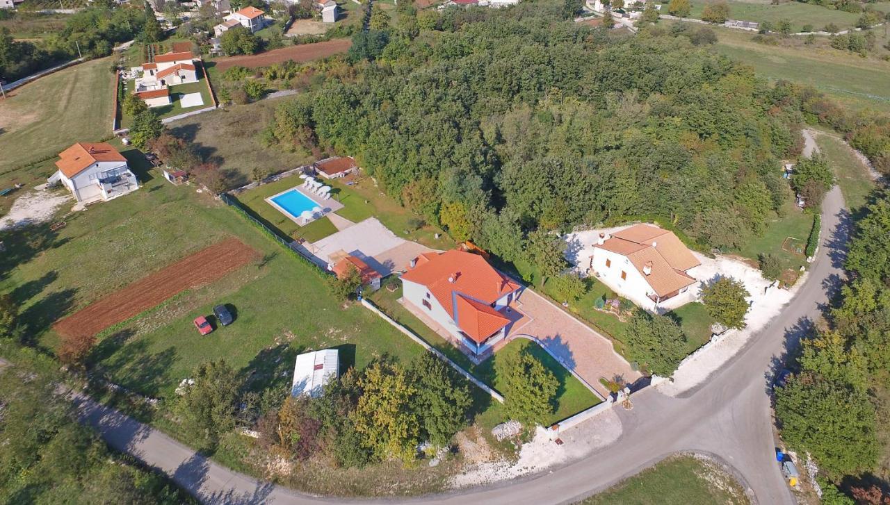 Apartment Modrusani 1561 Žminj Exteriör bild